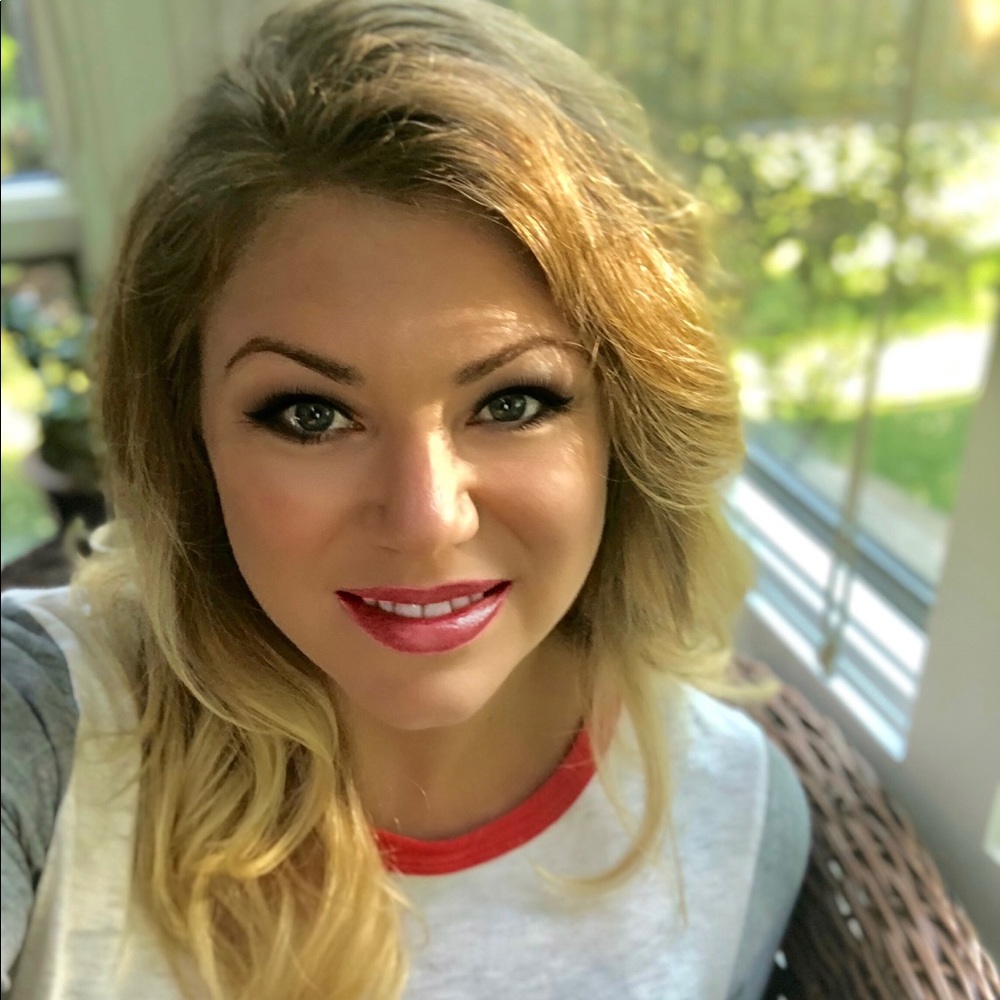 Meet your Posher, Andi